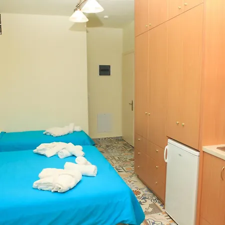 Stafylos Suites & Boutique Hotel-3
